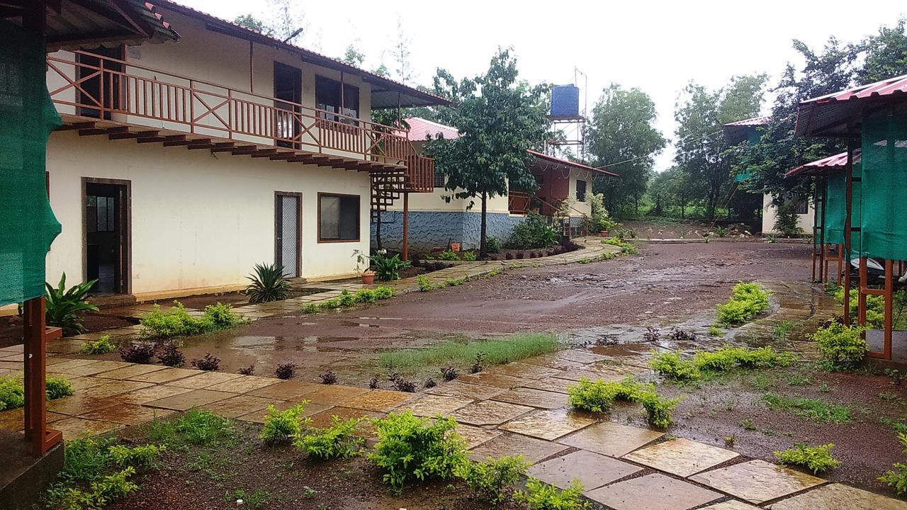 Prakruti Agro Farm Hotell Jawhār Eksteriør bilde